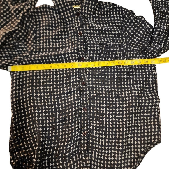 Rebecca Minkoff Silk Blouse Size 10 *runs small* - Picture 8 of 13